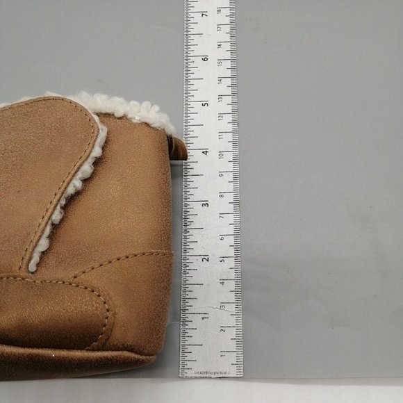 Carters Toddler Bootie Tan Hook & Loop Closure Faux Fur Lined 6 - 9 Months - Picture 8 of 9